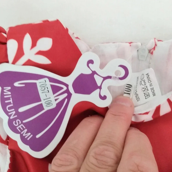 Girls Christmas snowflake underskirt red bow dress NWT - Picture 4 of 4